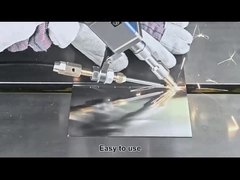 220-240V دستگاه جوش لیزر با طول موج 0.915um و ± 0.02mm دقت موقعیت